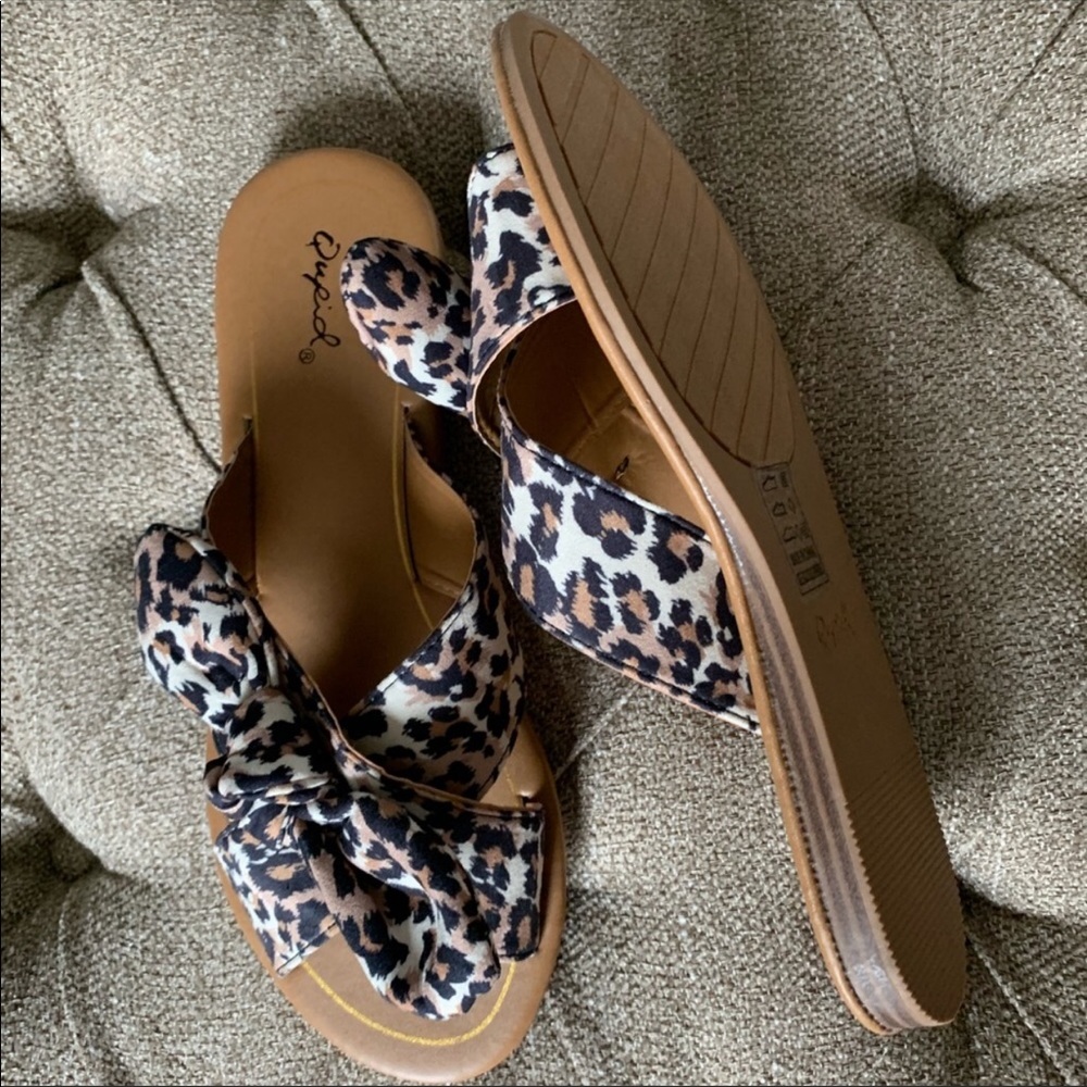 Cheetah sandals - Picture 2 of 3